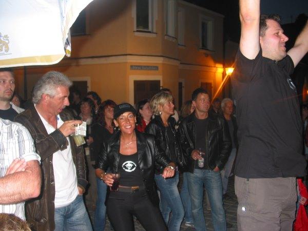 steifff-shirt am lebenden Objekt.jpg